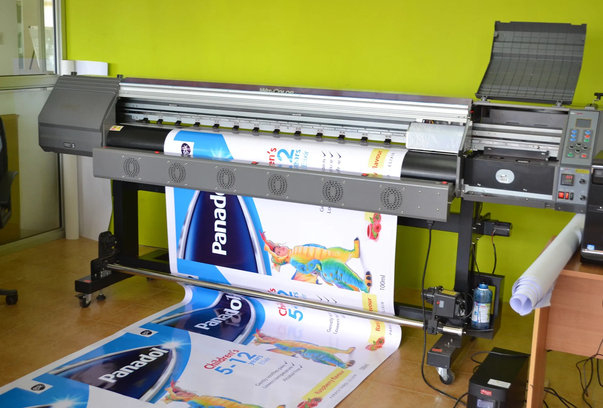 Panadol Display